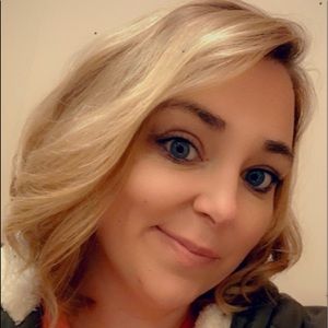 Meet your Posher, Tracey